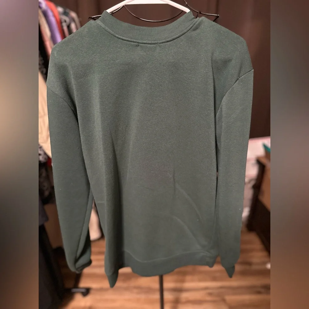 better together "MERRY" Sweatshirt - Picture 3 of 4